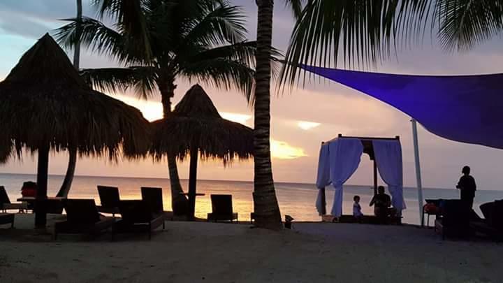 Titty'S Paradise Bayahibe Buitenkant foto